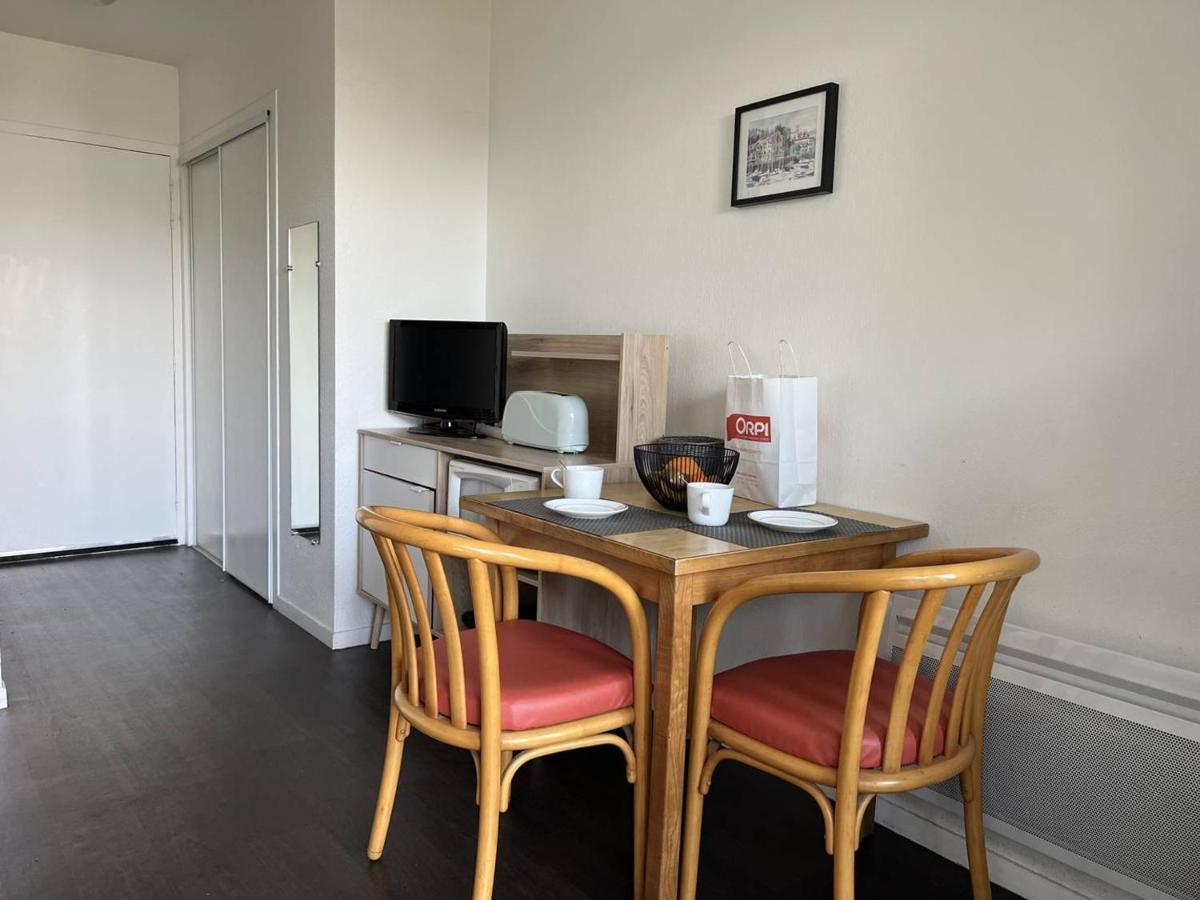 Studio Cosy Avec Terrasse, Parking, Internet - 2 Pers., Proche Thermes Et Centre - Animaux Admis - Fr-1-495-100 Cambo-les-Bains Eksteriør billede